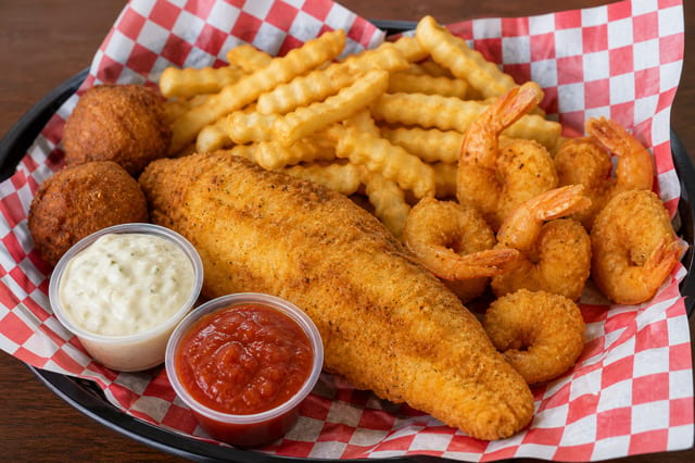 Fried Combo Basket.